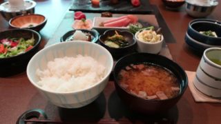 湯の沢温泉 時の宿すみれ
