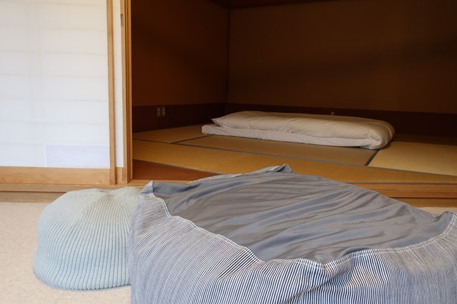栃木県板室温泉「大黒屋」に一人で宿泊してきました。おひとりさま歓迎なのは有難いですね。
また、「大黒屋」お得に宿泊する方法も紹介しています。